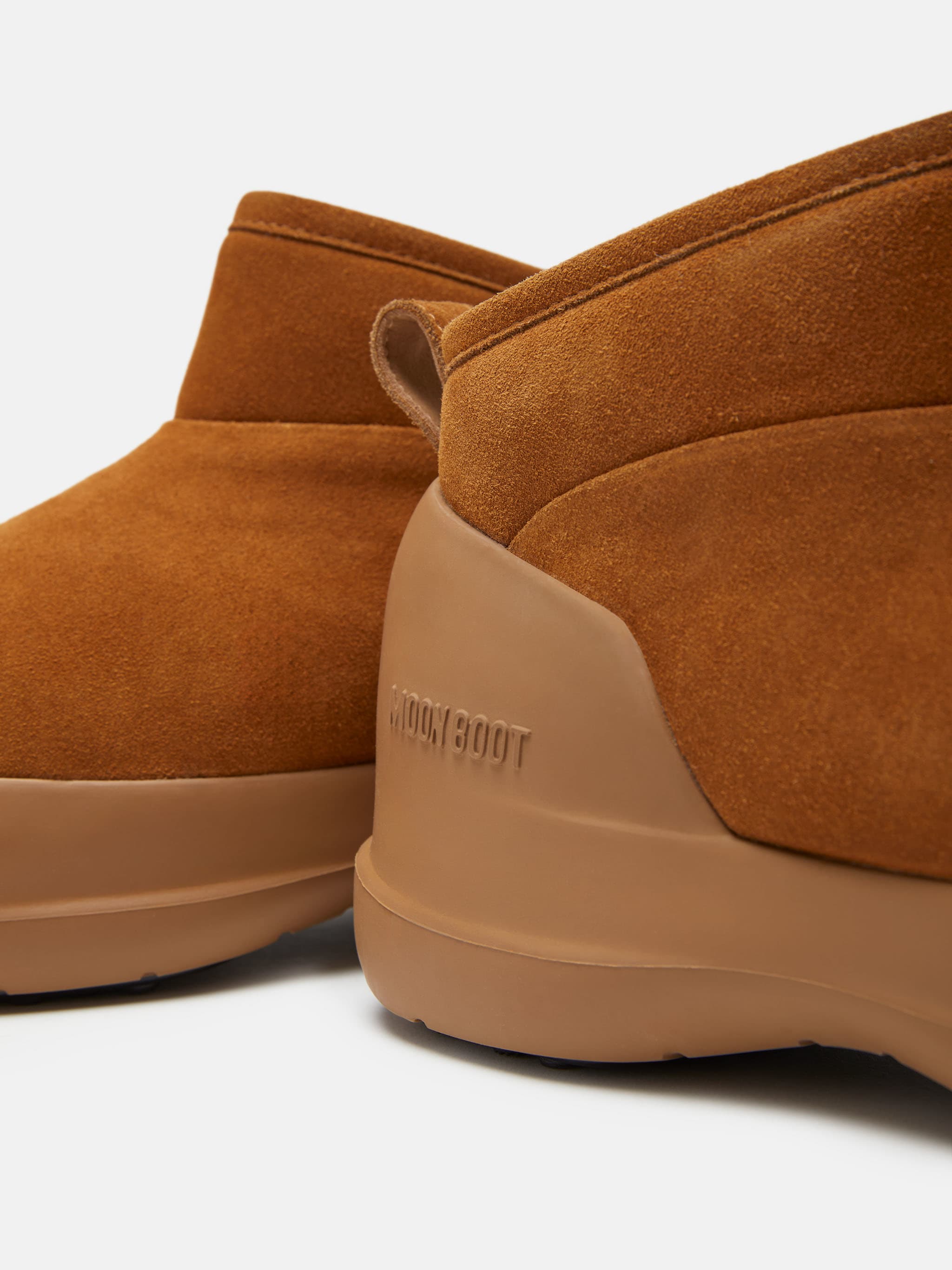 MEZZALUNA BROWN SUEDE LOW BOOTS