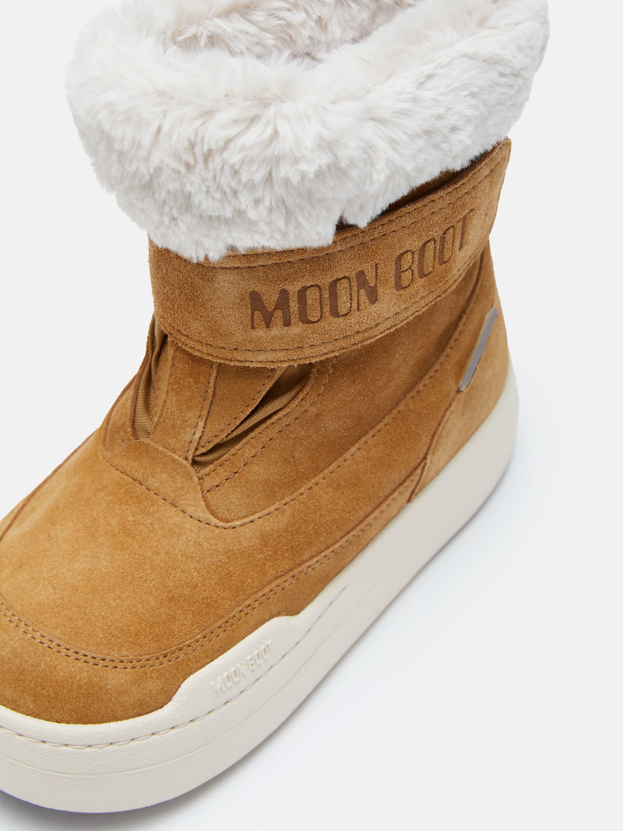 JUNIOR PARK STRAP BROWN SUEDE BOOTS